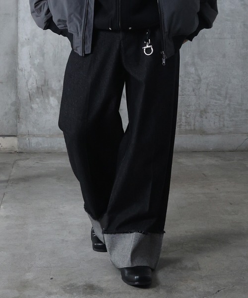 Confirm（コンファーム）の「【新色追加】 ヴィンテージメイク 箔デニム グラデーションデニム ケミカルウォッシュ加工 デニム / ツイル タック ワイドストレートスラックスパンツ / ロールアップ デニムスラックス（デニムパンツ・メンズ・ブラック/ブラック系その他2/グレー系その他/サックスブルー/ブルー系その他2/ブラック系その他/ブラック系その他3/グレー/チャコールグレー/ベージュ/インディゴブルー/ブラック系その他4/ブラウン/グレー系/ブラック系/ブルー系・M/L/XL/S）」の6枚目の写真