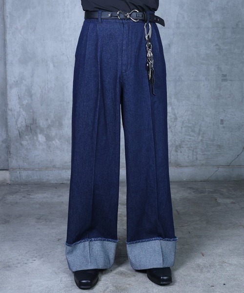 Confirm（コンファーム）の「【新色追加】 ヴィンテージメイク 箔デニム グラデーションデニム ケミカルウォッシュ加工 デニム / ツイル タック ワイドストレートスラックスパンツ / ロールアップ デニムスラックス（デニムパンツ・メンズ・ブラック/ブラック系その他2/グレー系その他/サックスブルー/ブルー系その他2/ブラック系その他/ブラック系その他3/グレー/チャコールグレー/ベージュ/インディゴブルー/ブラック系その他4/ブラウン/グレー系/ブラック系/ブルー系・M/L/XL/S）」の16枚目の写真