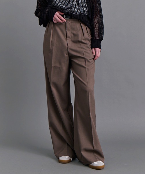 Confirm（コンファーム）の「【新色追加】 ヴィンテージメイク 箔デニム グラデーションデニム ケミカルウォッシュ加工 デニム / ツイル タック ワイドストレートスラックスパンツ / ロールアップ デニムスラックス（デニムパンツ・メンズ・ブラック/ブラック系その他2/グレー系その他/サックスブルー/ブルー系その他2/ブラック系その他/ブラック系その他3/グレー/チャコールグレー/ベージュ/インディゴブルー/ブラック系その他4/ブラウン/グレー系/ブラック系/ブルー系・M/L/XL/S）」の12枚目の写真