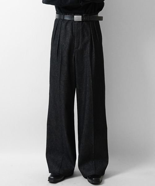 Confirm（コンファーム）の「【新色追加】 ヴィンテージメイク 箔デニム グラデーションデニム ケミカルウォッシュ加工 デニム / ツイル タック ワイドストレートスラックスパンツ / ロールアップ デニムスラックス（デニムパンツ・メンズ・ブラック/ブラック系その他2/グレー系その他/サックスブルー/ブルー系その他2/ブラック系その他/ブラック系その他3/グレー/チャコールグレー/ベージュ/インディゴブルー/ブラック系その他4/ブラウン/グレー系/ブラック系/ブルー系・M/L/XL/S）」の2枚目の写真