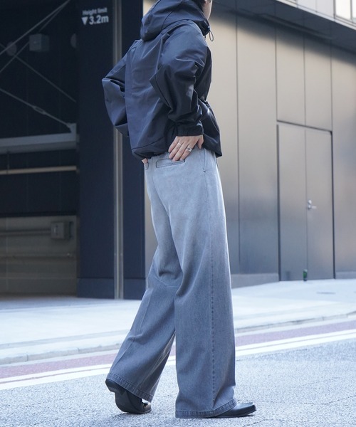 Confirm（コンファーム）の「【新色追加】 ヴィンテージメイク 箔デニム グラデーションデニム ケミカルウォッシュ加工 デニム / ツイル タック ワイドストレートスラックスパンツ / ロールアップ デニムスラックス（デニムパンツ・メンズ・ブラック/ブラック系その他2/グレー系その他/サックスブルー/ブルー系その他2/ブラック系その他/ブラック系その他3/グレー/チャコールグレー/ベージュ/インディゴブルー/ブラック系その他4/ブラウン/グレー系/ブラック系/ブルー系・M/L/XL/S）」の20枚目の写真