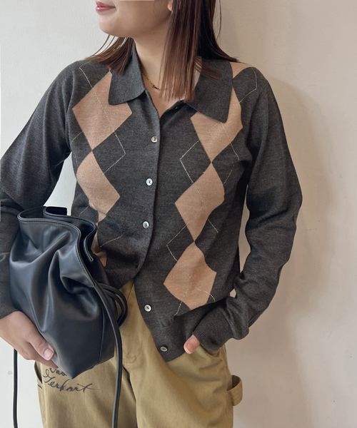 JOURNAL STANDARD(ジャーナルスタンダード)の「【洗える】アーガイル ポロシャツカーディガン(カーディガン/ボレロ・レディース・キャメル/チャコールグレー・FREE)」の4枚目の写真