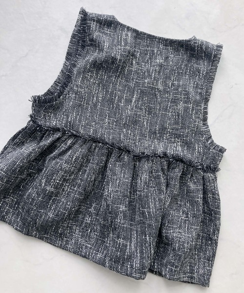 AS KNOW AS plus(アズノゥアズプラス)の「♪Wジップファスナー フリンジぺプラムベスト(ベスト・レディース・グレー/アイボリー/ブラック・FREE)」の19枚目の写真