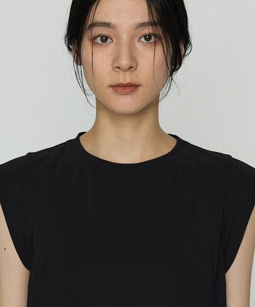 Gabardine K.T(ギャバジンケーティー)の「ユーロジャージーIライン ロングワンピース(ワンピース・レディース・ブラック・7号/9号/11号)」の12枚目の写真