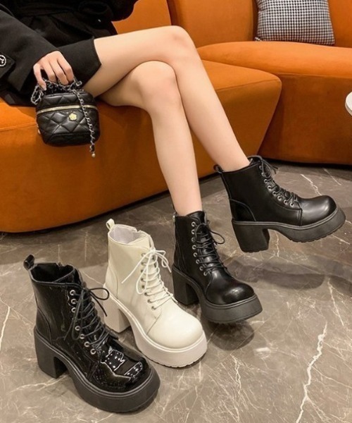 yuue' ( wear )(ユーイ)の「厚底レースアップショートブーツ(ブーツ・レディース・ブラック/ブラック系その他・23.5cm/24.5cm)」の13枚目の写真