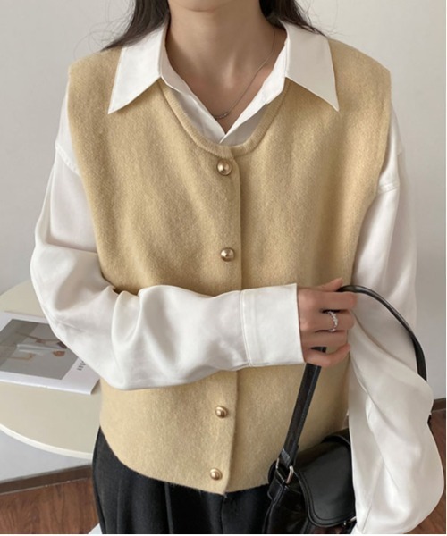 新品未使用☆ELLIEアイボリー ノースリーブニットベスト MAISON DE THERESE（メゾン ド テレーズ）の「ノースリーブニット