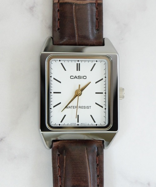 CASIO(カシオ)の「【RES】【CASIO】クラシック スクエア レザー(アナログ腕時計・レディース・ゴールド系その他/シルバー系その他/ホワイト系その他/ゴールド/シルバー/ブラック/ホワイト・FREE)」の2枚目の写真