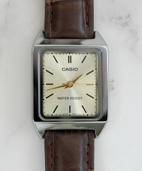 CASIO(カシオ)の「【RES】【CASIO】クラシック スクエア レザー(アナログ腕時計・レディース・ゴールド系その他/シルバー系その他/ホワイト系その他/ゴールド/シルバー/ブラック/ホワイト・FREE)」の6枚目の写真
