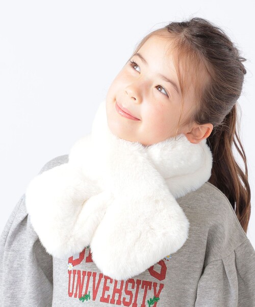 SHIPS(シップス)の「SHIPS KIDS:フェイクファー マフラー(マフラー・キッズ・オフホワイト/ピンク・ONE SIZE)」の4枚目の写真