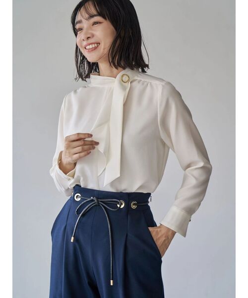 TONAL(トーナル)の「ハイネックアシメボウタイブラウス(シャツ/ブラウス・レディース・ネイビー/ライトブルー/オフホワイト・MEDIUM)」の1枚目の写真
