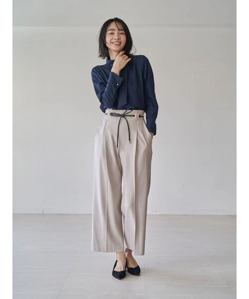 TONAL(トーナル)の「ハイネックアシメボウタイブラウス(シャツ/ブラウス・レディース・ネイビー/ライトブルー/オフホワイト・MEDIUM)」の13枚目の写真