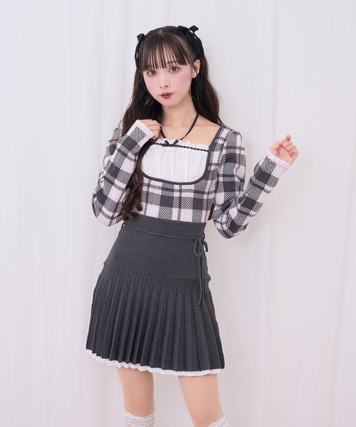 Honey Cinnamon（ハニーシナモン）の「チェックジャガードプリーツニットワンピース（ワンピース・レディース・グレー/チャコールグレー・FREE）」の9枚目の写真