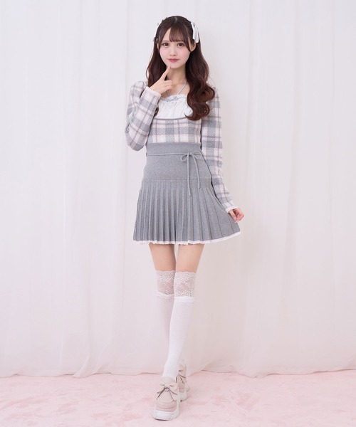 Honey Cinnamon（ハニーシナモン）の「チェックジャガードプリーツニットワンピース（ワンピース・レディース・グレー/チャコールグレー・FREE）」の8枚目の写真