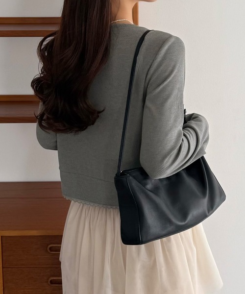 callautia（カラウティア）の「クロップド丈シアーカーディガン（カーディガン/ボレロ・レディース・ブラック/グレー/モカ・SMALL/MEDIUM/LARGE）」の14枚目の写真