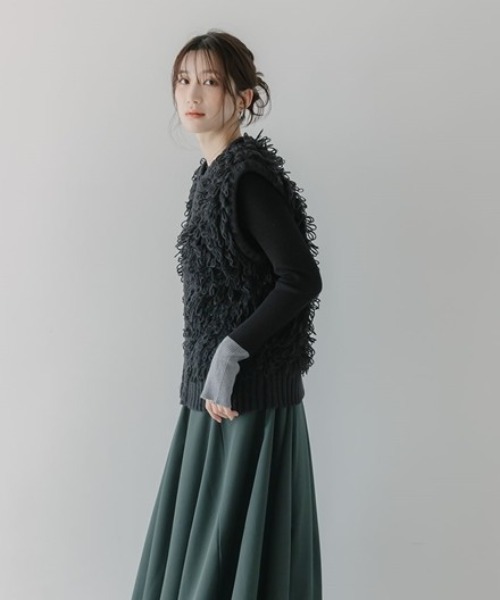 slattgir(スラットジール)の「高身長 フリンジニットベスト(トールサイズ)Essenave(ニット/セーター・レディース・グレー系/ブラック系・TM/TL/TLL/T3L)」の8枚目の写真