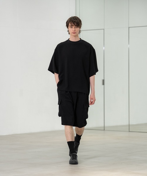 CITY TOKYO（シティトウキョウ）の「【CITY TOKYO/シティートーキョー】Multi-flex オーバーT（Tシャツ/カットソー・メンズ・ブラック/ダークブラウン・1/2）」の3枚目の写真