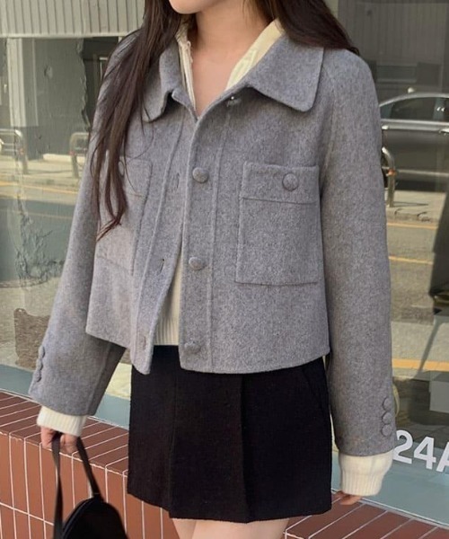 Aelina(エリナ)の「襟付きシングルブレストジャケット(ブルゾン・レディース・グレー/ブラック・F)」の9枚目の写真