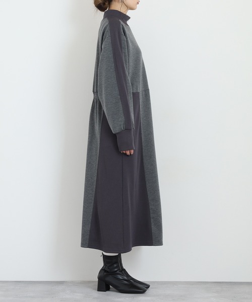 EGLANTINE(エグランティーヌ)の「EGLANTINE ダンボールモックネックワンピース(ワンピース・レディース・ライトベージュ/ブラック/チャコールグレー・38)」の21枚目の写真