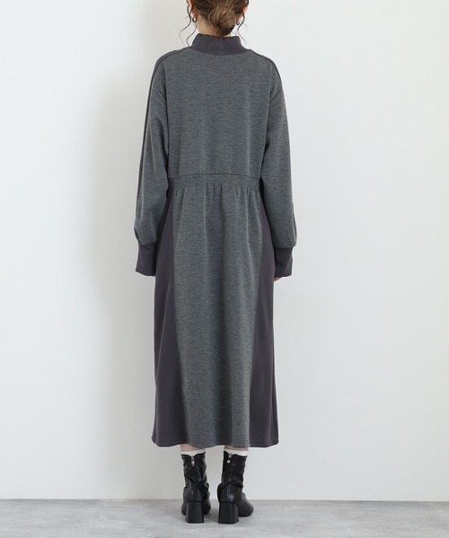 EGLANTINE(エグランティーヌ)の「EGLANTINE ダンボールモックネックワンピース(ワンピース・レディース・ライトベージュ/ブラック/チャコールグレー・38)」の22枚目の写真