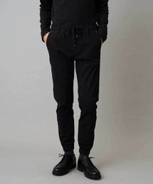 a.v.v（アーヴェヴェ）の「【イージーケア/毛玉になりにくい】スーパーストレッチジョガーパンツ【洗濯機で洗える】（その他パンツ）」