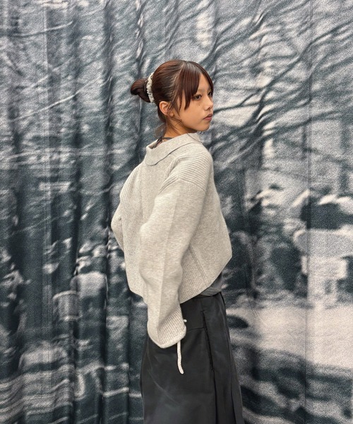 Knuth Marf(クヌースマーフ)の「EX.cashmere slit neck loose short knit(ニット/セーター・レディース・ライトグレー/ブラック/ダークグレー・FREE)」の20枚目の写真