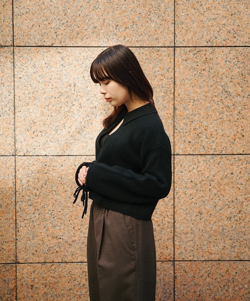 Knuth Marf(クヌースマーフ)の「EX.cashmere slit neck loose short knit(ニット/セーター・レディース・ライトグレー/ブラック/ダークグレー・FREE)」の16枚目の写真