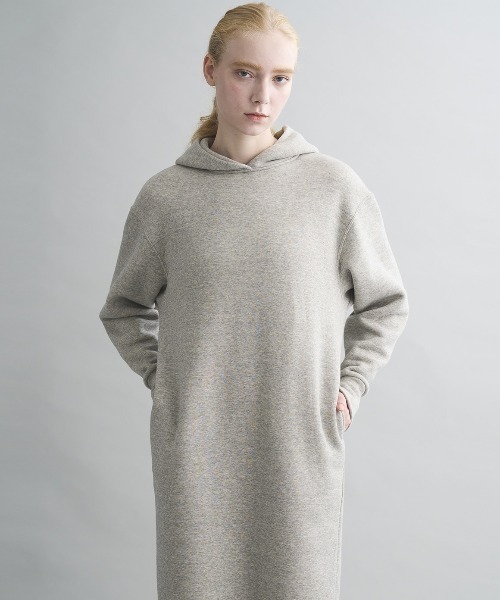 three dots(スリードッツ)の「シルキーテリー フーデッドドレス(ドレス・レディース・ブラック/オフホワイト/杢グレー・MEDIUM/SMALL)」の10枚目の写真