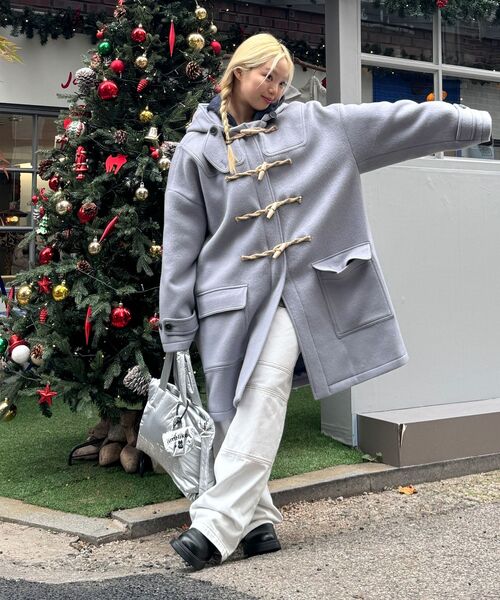 MAINBOOTH（メインブース）の「[ウール90%]Oversized Duffle Coat(ASH BLUE)（チェスターコート・レディース・その他・3/2）」の15枚目の写真