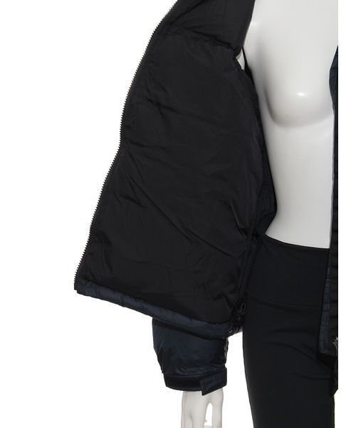 THE NORTH FACE(ザノースフェイス)の「【THE NORTH FACE】Short Nuptse Jacket(ダウンジャケット/コート・レディース・ネイビー・S/M)」の9枚目の写真