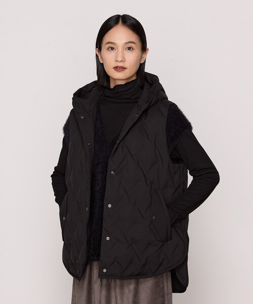 Gabardine K.T(ギャバジンケーティー)の「〔 +サイズ 〕 ダウン ジレ(ダウンベスト・レディース・ライトグレー・15号)」の13枚目の写真