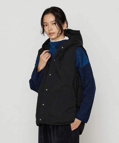 Gabardine K.T(ギャバジンケーティー)の「〔 +サイズ 〕 ダウン ジレ(ダウンベスト・レディース・ライトグレー・15号)」の17枚目の写真