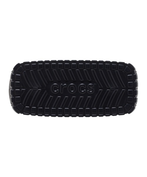 crocs(クロックス)の「クロックス クラシック ミディアム トート / Crocs Classic Medium Tote(トートバッグ・レディース・ブラック・ONE SIZE)」の4枚目の写真