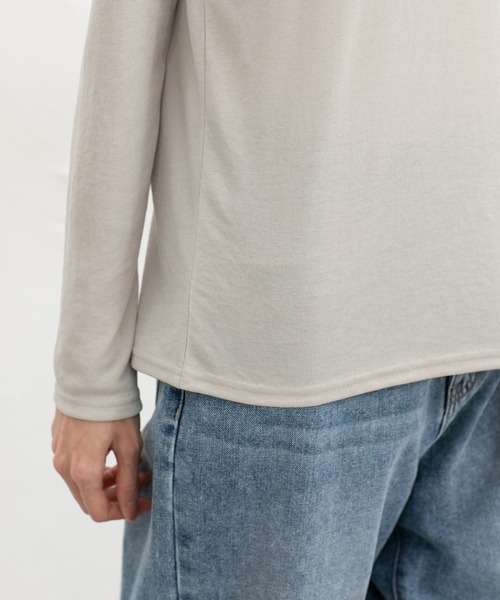 Honeys(ハニーズ)の「メローハイネックTシャツ(Tシャツ/カットソー・レディース・ブラック/オフホワイト/ベージュ・LL/L/M/S)」の17枚目の写真