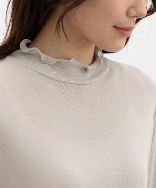 Honeys(ハニーズ)の「メローハイネックTシャツ(Tシャツ/カットソー・レディース・ブラック/オフホワイト/ベージュ・LL/L/M/S)」の18枚目の写真