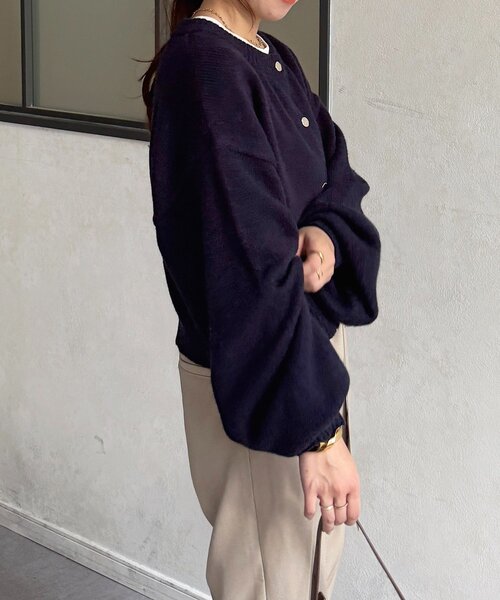 Thevon（ゼボン）の「ニュアンスボタンショートカーディガン（カーディガン/ボレロ・レディース・ネイビー/イエロー/ライトグレー・FREE）」の18枚目の写真