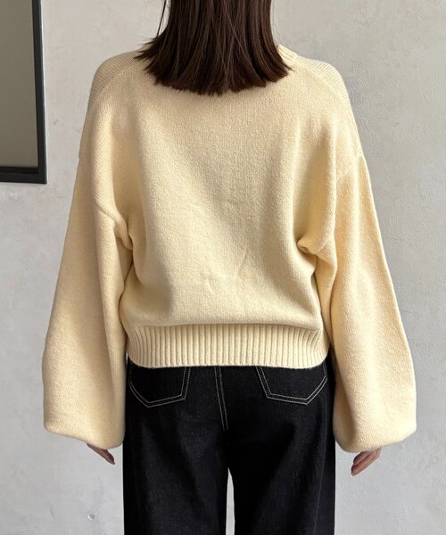 Thevon（ゼボン）の「ニュアンスボタンショートカーディガン（カーディガン/ボレロ・レディース・ネイビー/イエロー/ライトグレー・FREE）」の5枚目の写真