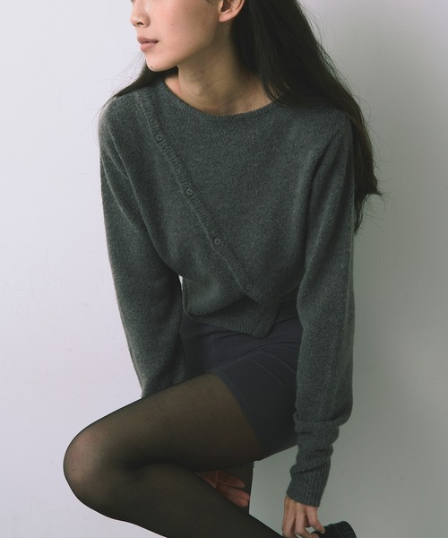 kiehtova（キエトヴァ）の「【kiehtova】ASYMMETRY KNIT TOPS/アシンメトリーニットトップス KTWR53（ニット/セーター・レディース・チャコールグレー/ブラック・FREE）」の8枚目の写真