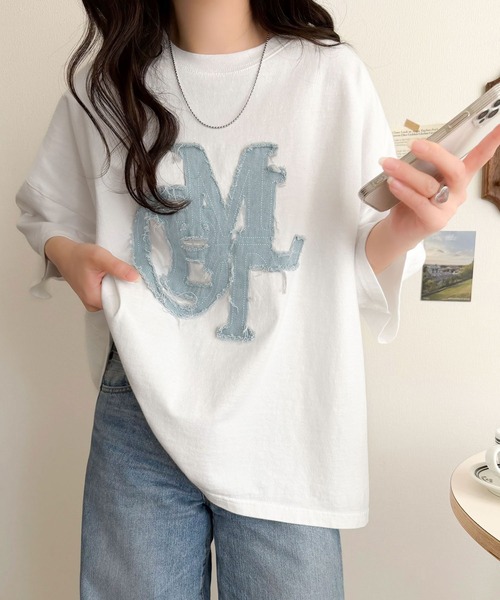 mily bilet(ミウィビレット)の「【mily bilet】いつものカジュアルに、遊びをひとさじ。デニムフリンジワッペン使いコットン100%オーバーサイズTシャツ(半袖)(Tシャツ/カットソー・レディース・チャコール/ホワイト/ブラック・LARGE/MEDIUM/SMALL/X-LARGE)」の22枚目の写真