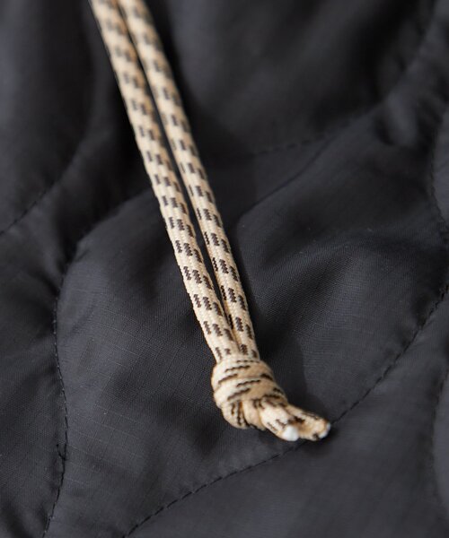 BIRTHDAY BAR(バースデイバー)の「ナイロンキルト2WAY巾着バッグ ミニポーチ付き(ショルダーバッグ・レディース・グリーン/ブルー/ブラック/アイボリー・0)」の12枚目の写真