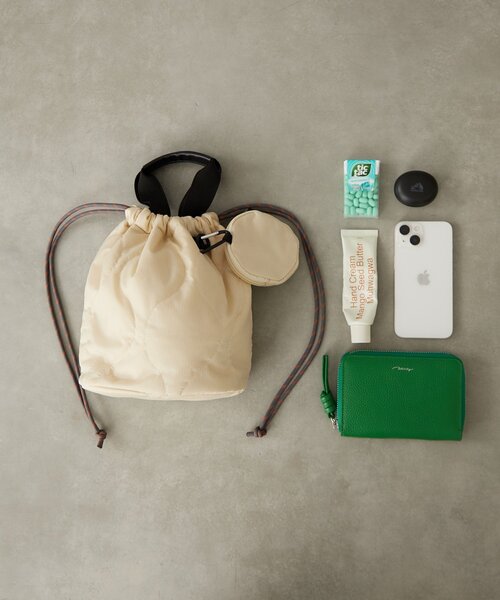 BIRTHDAY BAR(バースデイバー)の「ナイロンキルト2WAY巾着バッグ ミニポーチ付き(ショルダーバッグ・レディース・グリーン/ブルー/ブラック/アイボリー・0)」の1枚目の写真