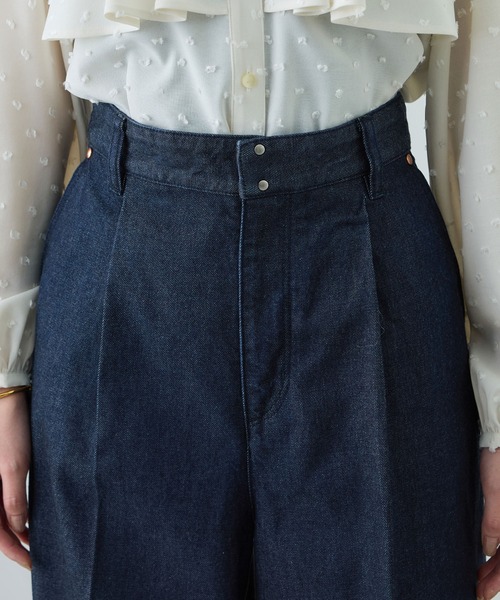 ROPE'（ロペ）の「テンセルデニムストレートワイドパンツ/イージーケア・セットアップ対応（デニムパンツ・レディース・ネイビー/ブルー・40/38/36）」の14枚目の写真