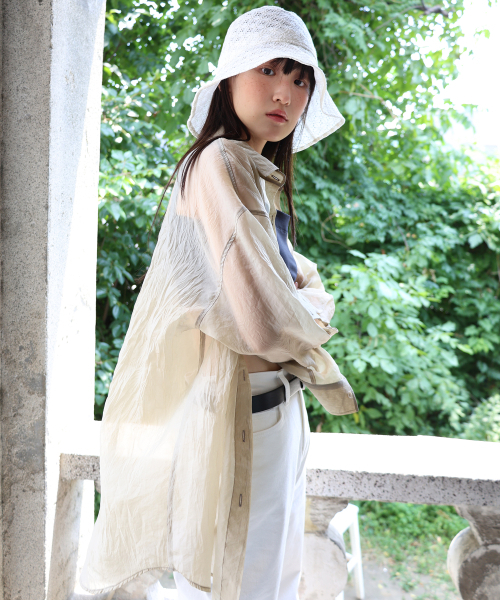 PAUL&ALICE（ポール&アリス）の「OVERSIZED SHEER SHIRT / KHAKI（シャツ/ブラウス・レディース・カーキ・FREE）」の2枚目の写真