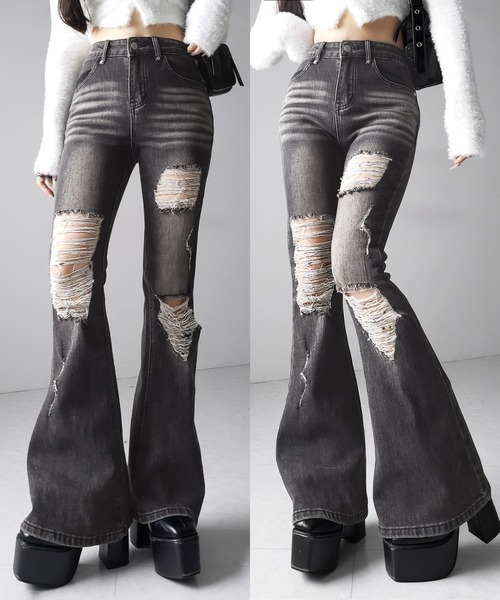 me+em select(ミームセレクト)の「【 2color /3size 】クラッシュダメージヴィンテージフレアデニム / crush damage vintage flare denim(デニムパンツ・レディース・ブラック/ブルー・SMALL/MEDIUM/LARGE)」の2枚目の写真