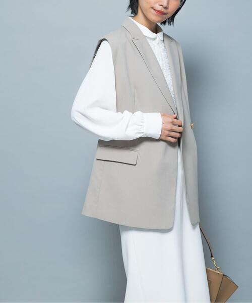 URBAN RESEARCH ROSSO WOMEN(アーバンリサーチ ロッソ)の「防シワシャンブレーツイルダブルジレ(ベスト・レディース・ベージュ系その他/ブラック・FREE)」の1枚目の写真