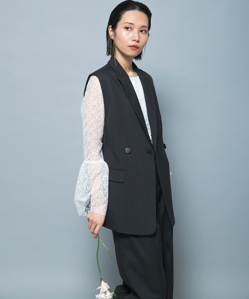 URBAN RESEARCH ROSSO WOMEN(アーバンリサーチ ロッソ)の「防シワシャンブレーツイルダブルジレ(ベスト・レディース・ベージュ系その他/ブラック・FREE)」の4枚目の写真