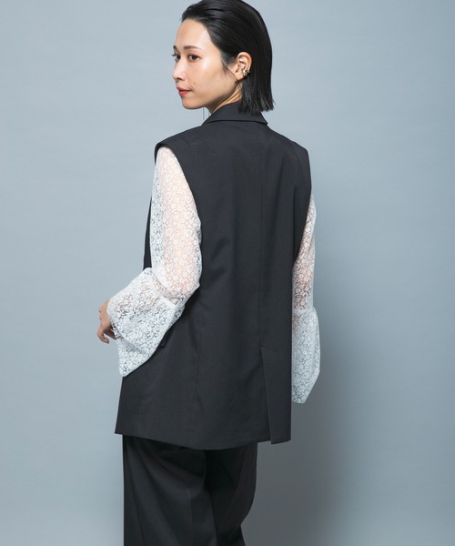 URBAN RESEARCH ROSSO WOMEN(アーバンリサーチ ロッソ)の「防シワシャンブレーツイルダブルジレ(ベスト・レディース・ベージュ系その他/ブラック・FREE)」の5枚目の写真