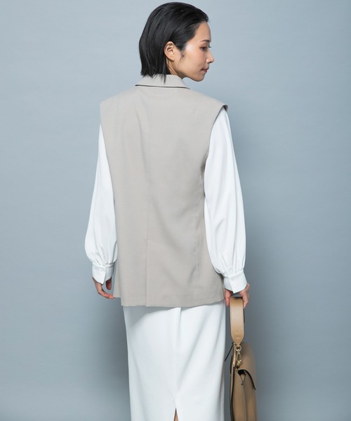 URBAN RESEARCH ROSSO WOMEN(アーバンリサーチ ロッソ)の「防シワシャンブレーツイルダブルジレ(ベスト・レディース・ベージュ系その他/ブラック・FREE)」の9枚目の写真