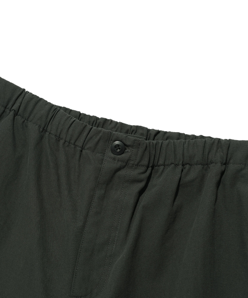 NICE GHOST CLUB(ナイスゴーストクラブ)の「FFATS PARACHUTE CARGO SHORTS_CHARCOAL(NG2EMUPA61A)(その他パンツ・レディース・その他・M/L)」の3枚目の写真