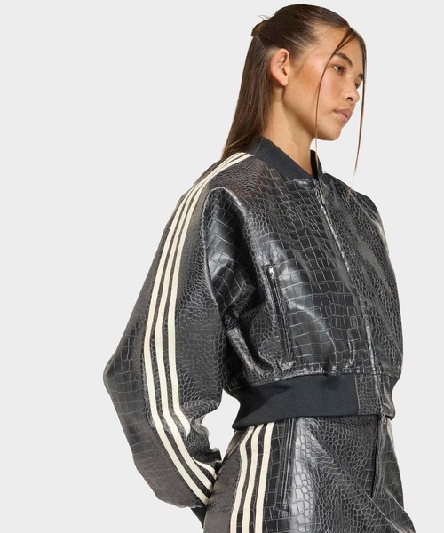 adidas（アディダス）の「プレザー ジャケット / アディダスオリジナルス adidas Originals（ブルゾン・レディース・ブラック/レッド・MEDIUM/SMALL/X-SMALL/XX-LARGE/LARGE/X-LARGE）」の11枚目の写真