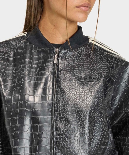 adidas（アディダス）の「プレザー ジャケット / アディダスオリジナルス adidas Originals（ブルゾン・レディース・ブラック/レッド・MEDIUM/SMALL/X-SMALL/XX-LARGE/LARGE/X-LARGE）」の12枚目の写真